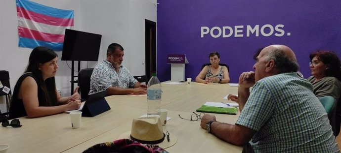 Podemos traslada a la PAH las iniciativas en vivienda que llevará al pleno del Consell de Mallorca.