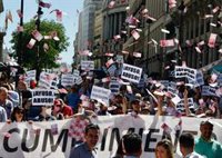 Antaxi denuncia ante la Comisión Europea la ley de Transportes de Ayuso que "regala 200 millones" a las VTC