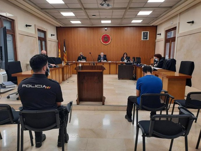 El acusado, durante el juicio celebrado este jueves en la Audiencia Provincial de Baleares.