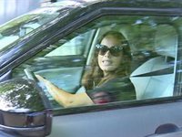 Gloria Camila sale de casa de su padre tras una reunión familiar... ¿con Ana María Aldón?