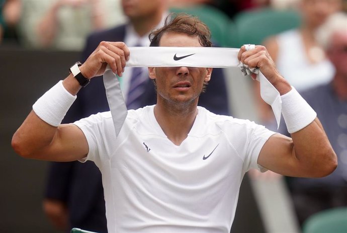 El tenista español Rafa Nadal en el partido de cuartos de final de Wimbledon contra el estadounidense Taylor Fritz.