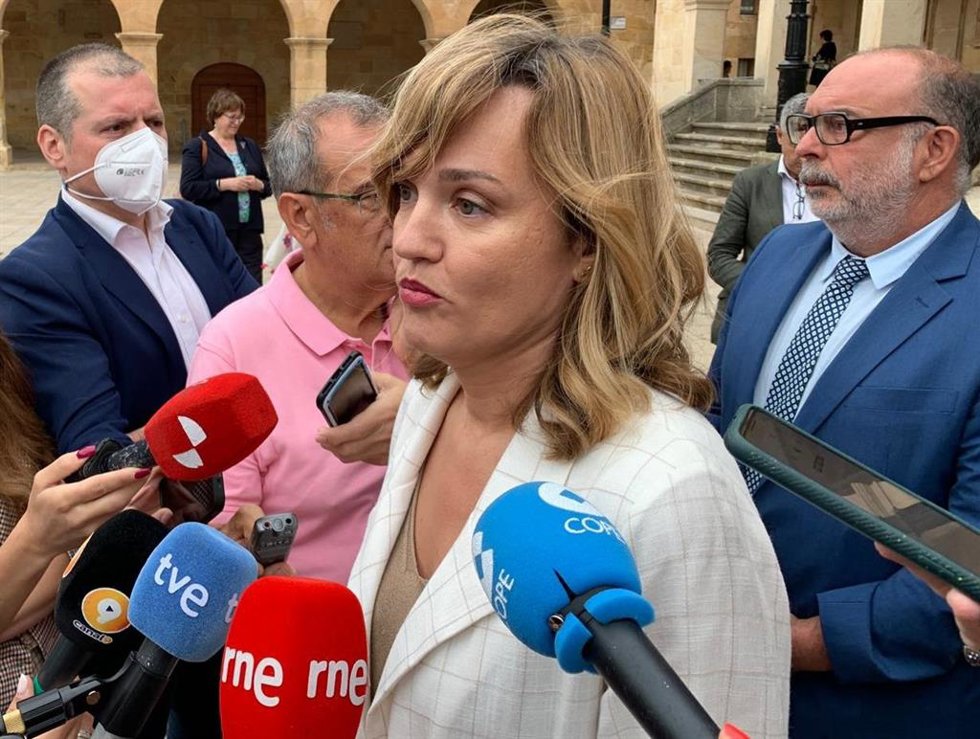 La ministra de Educación, Pilar Alegría.