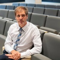 La CEOE avisa que las empresas cántabras están "en números rojos" y vienen dos años "muy duros"