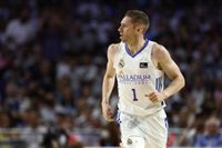 Causeur amplía hasta 2024 su contrato con el Real Madrid