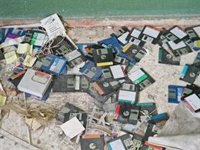 Ismael Sánchez (IU) pide a la Junta que "frene el deterioro vandálico" del colegio Diego de Riaño de Sevilla