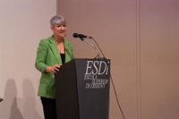 Instituciones y empresas del textil en Catalunya reafirman su compromiso con la moda sostenible