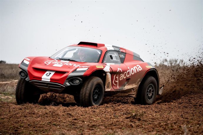 Archivo - El piloto madrileño Carlos Sainz 