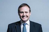 Tom Tugendhat se postula como candidato a sustituir a Boris Johnson