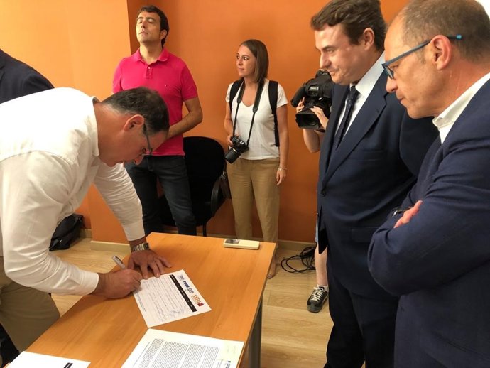 PP Cuenca firma el manifiesto redactado por la CEOE-Cepyme Cuenca
