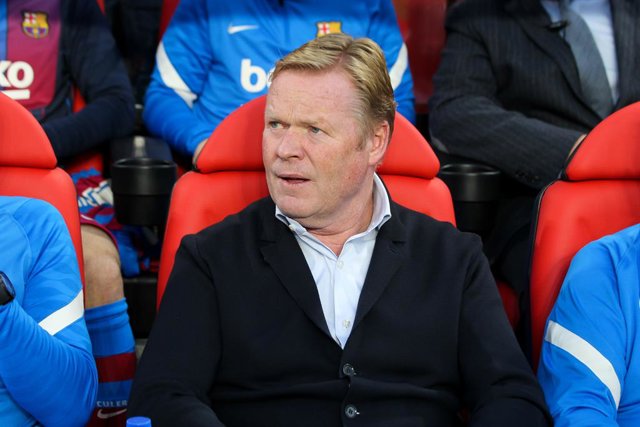 Archivo - L'exentrenador del FC Barcelona Ronald Koeman