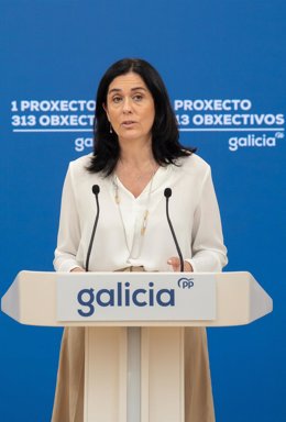 A secretaria xeral do PPdeG, Paula Prado, en rolda de prensa