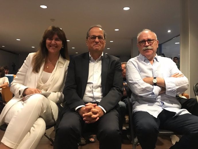 La presidenta del Parlament, Laura Borrs; el expresidente de la Generalitat Quim Torra y el exvicepresidente de la Generalitat y exlíder de ERC Josep Lluís Carod-Rovira en un acto conmemorativo por los 100 años de Estat Catal