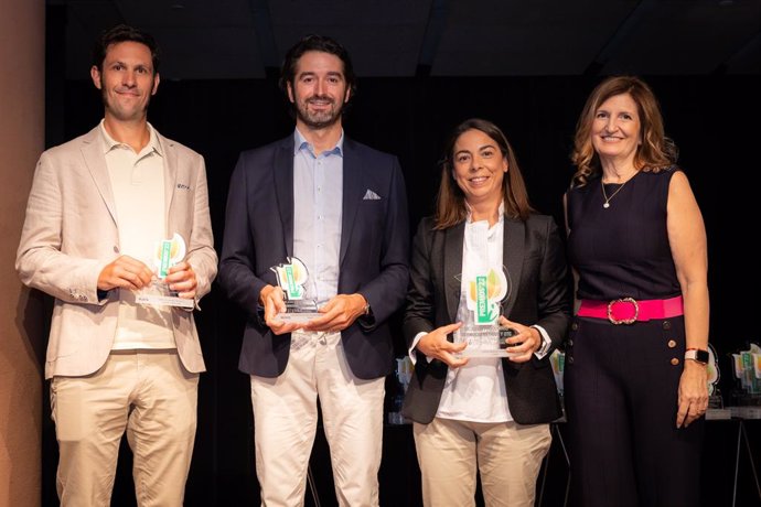 LETI Pharma ha recibido cuatro galardones iDERMO 2022
