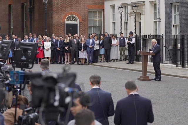 Boris Johnson, primer ministro de Reino Unido, comparece ante Downing Street