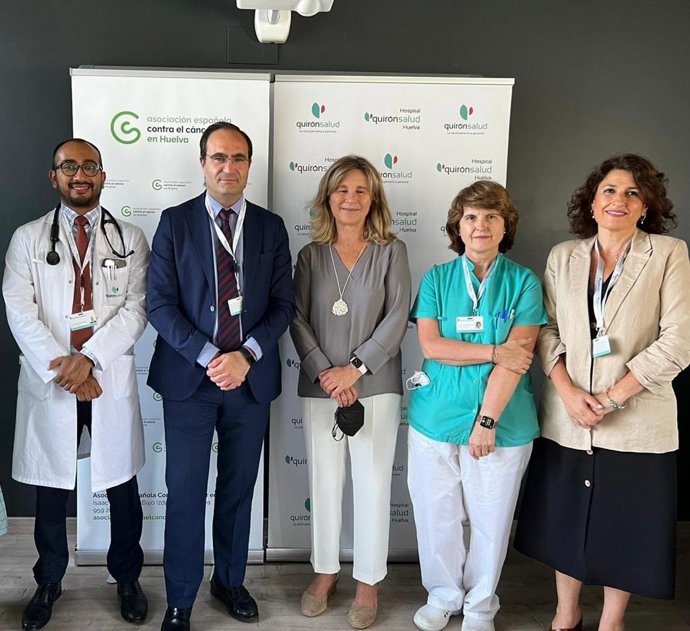 Quirónsalud Huelva y la Asociación Española Contra el Cáncer firman un acuerdo "pionero" en sanidad privada