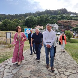 La Xunta pide protegerse frente a los efectos del sol y recuerda que Meteogalicia ofrece información de la radiación. Foto con Ángeles Vázquez.