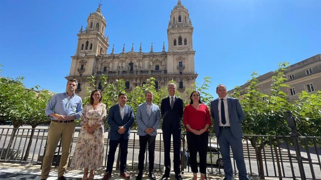 Presentacón del proyecto para que Ayesa abra un centro tecnológico en la capital jiennense