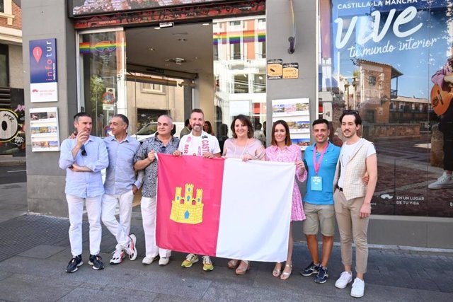 La consejera de Economía, Empresas y Empleo, Patricia Franco, ha presentado la campaña turística dirigida al colectivo LGTBI en la Oficina de Promoción Turística de Castilla-La Mancha en Madrid