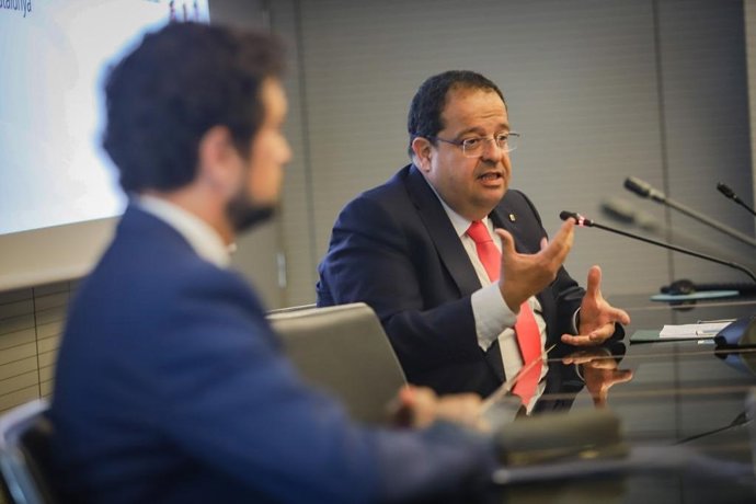 El conseller Joan Ignasi Elena en la clausura de la 11 Escola d'Estiu del Institut de Seguretat Pública de Catalunya (ISPC), el viernes 8 de julio de 2022.