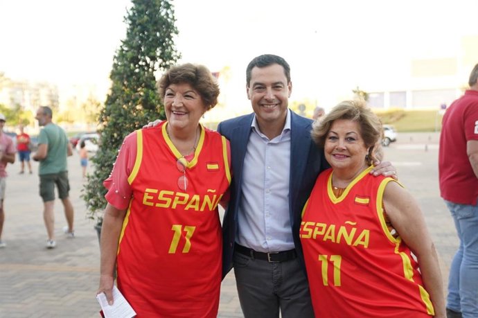 Moreno destaca la apuesta de su gobierno por el deporte y celebra la acogida del mundial sub 17 de baloncesto