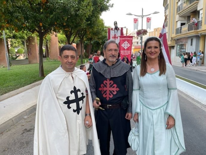 Reyes participa en el desfile inaugural de las XVII Fiestas Calatravas de Alcaudete