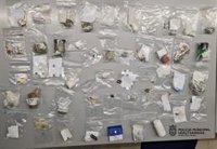 Cincuenta incautaciones de droga el viernes en las estaciones de autobuses y trenes de Pamplona