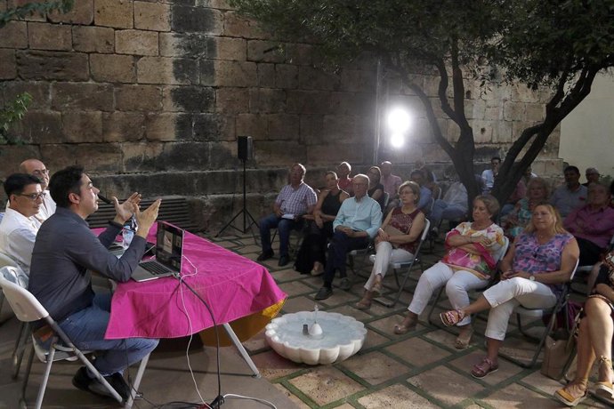 Charla 'Tauromaquia y Cine' de Diputación de Almería y '3 Taurinos 3'