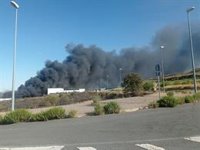 El Ayuntamiento pide a la ciudadanía, especialmente a la más vulnerable, que extreme la precaución por el incendio