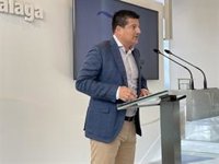 Francisco Oblaré y María Francisca Caracuel dejan el miércoles la Diputación de Málaga tras ser elegidos parlamentarios