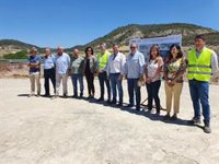 Soro visita las obras de la A-1102, en Castejón de Valdejasa, en las que se invertirán 4,5 millones