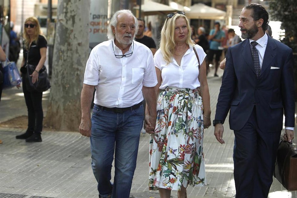 El empresario Bartolomé Cursach a su llegada al juicio por el caso Cusarch, en la primera jornada.