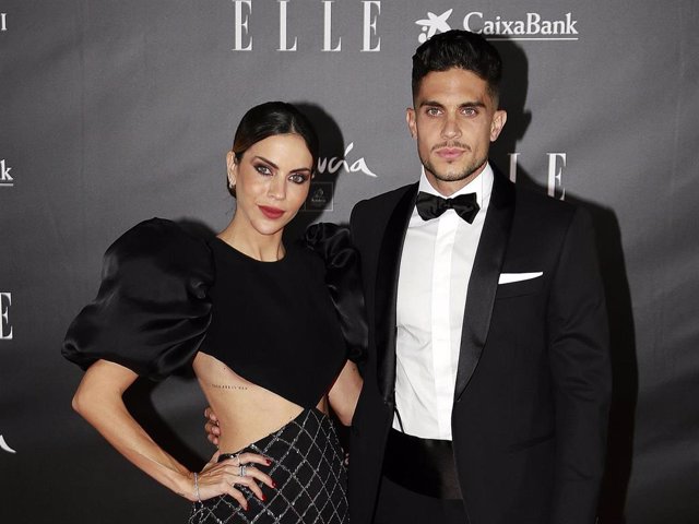 Marc Bartra y Melissa Jiménez