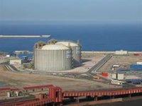 La Coordinadora Ecologista recurre la aprobación del proyecto para la regasificadora de El Musel