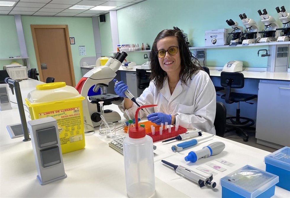 La profesora de Fisiología de la CEU UCH Lucía Gimeno, ha liderado la investigación del grupo FreshAge de la UV premiada por la Sociedad Española de Geriatría y Gerontología.