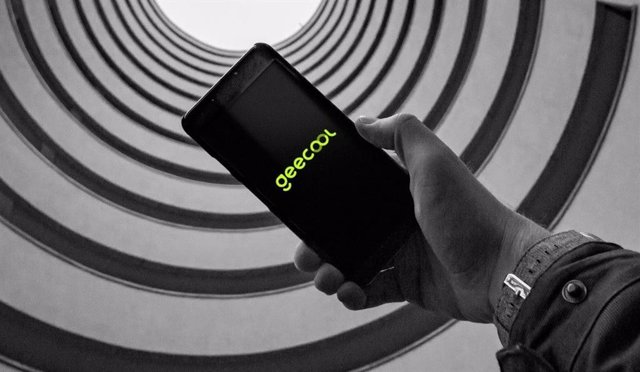 Llega Geecool, la primera marca española de móviles