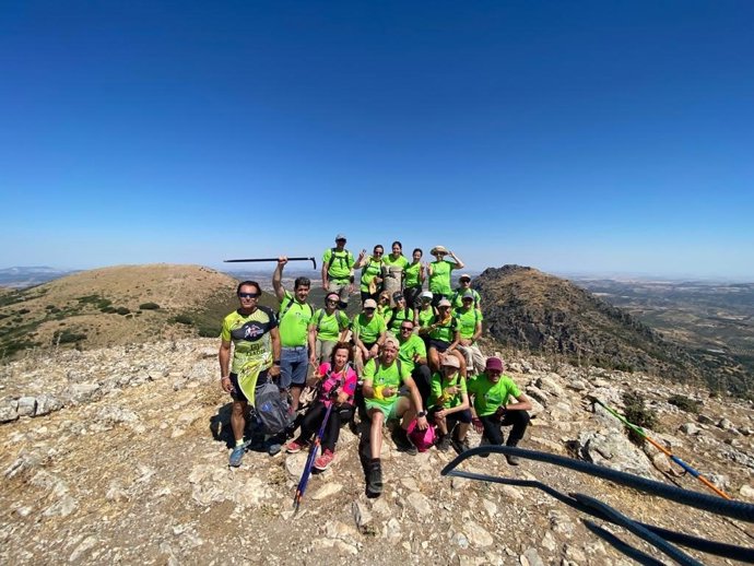Momento de la subida a la cima del Pico Terril.