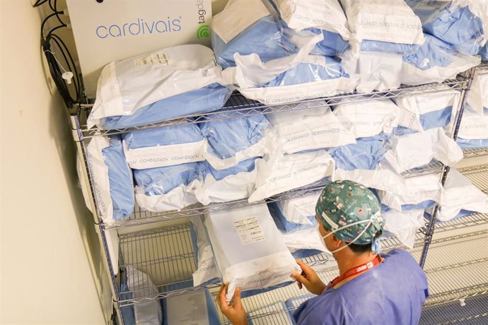 [L Mmcc.Huvmr.Sspa] El Hospital Virgen Del Rocío Automatiza El Control De Material Desechable En El Área De Hemodinámica