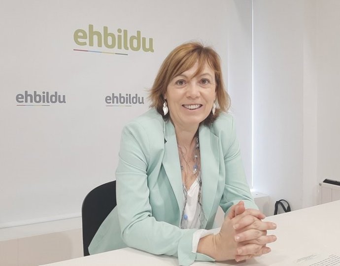 Archivo - La portavoz municipal de EH Bildu en el Ayuntamiento de Vitoria, Miren Larrion