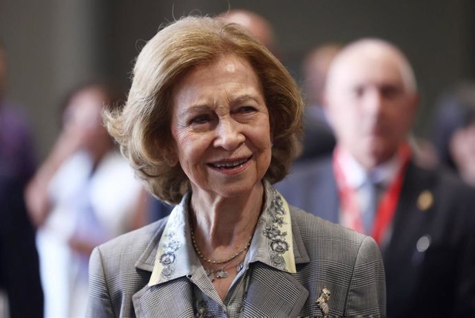 La Reina Sofía durante la inauguración de la World Dog Show, en la Feria de Madrid, Ifema, a 24 de junio de 2022, en Madrid.