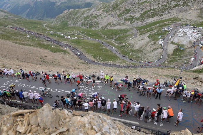 Archivo - Valloire- 25-07-2019, cycling, Stage 18, etappe 18, Embrun - Valloire, the GC riders on the Galibier