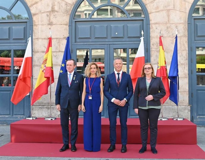 Los presidentes de las Cámaras españolas y polacas en el Teatro Principal de Burgos