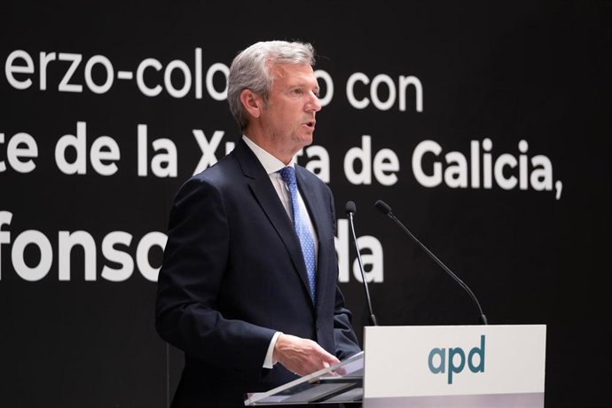 El presidente de la Xunta,  Alfonso Rueda, en un almuerzo-coloquio organizado por la Asociación para el Progreso de la Dirección (APD).