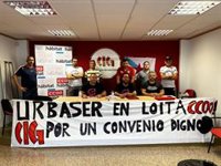 Los trabajadores de Urbaser en Santiago critican que Bugallo no medie en la huelga: "Toma partido por la empresa"
