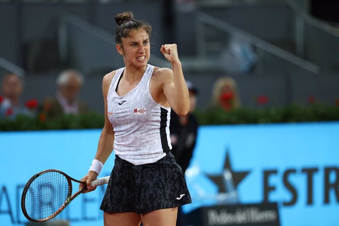 Archivo - Sara Sorribes of Spain in action against Jessica Pegula of United States during the Mutua Madrid Open 2022 celebrated at La Caja Magica on May 04, 2022, in Madrid, Spain.