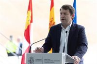 Mañueco defiende analizar las mesas del DS  porque es lo que "corresponde" al inicio de Legislatura