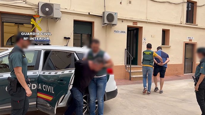 Detenidos en la operación