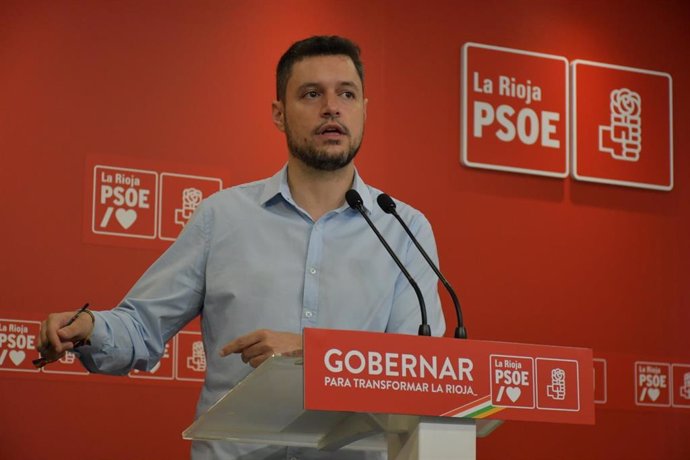 El portavosz del GPS, Raúl Díaz, en comparecencia de prensa