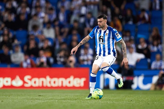 Archivo - Diego Rico of Real Sociedad in action during the Spanish league, La Liga match between Real Sociedad and Atletico de Madrid at Reale Arena on May 22, 2022, in San Sebastian, Spain.