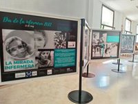 La exposición fotográfica 'La mirada enfermera' inicia en la UIB su recorrido por Baleares