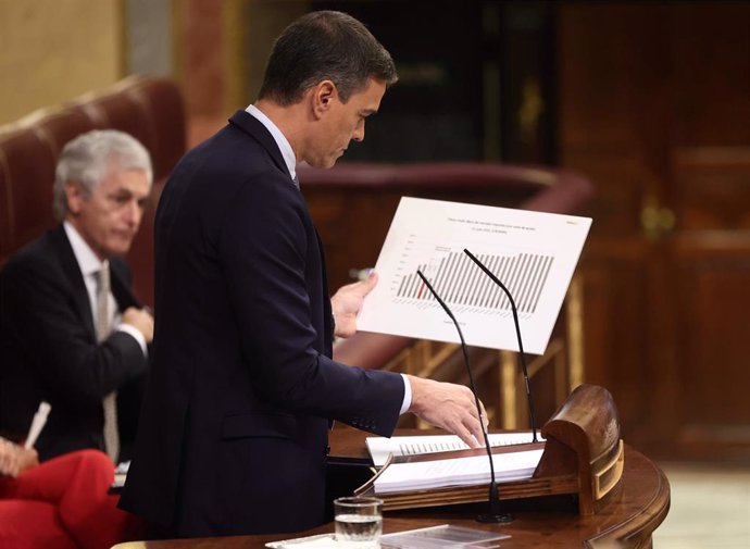 El presidente del Gobierno, Pedro Sánchez, interviene durante la primera jornada de la 26 edición del Debate sobre el Estado de la Nación, en el Congreso de los Diputados, a 12 de julio de 2022, en Madrid (España). Tras siete años sin celebrarse ninguno